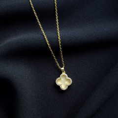 2li Beyaz Taşlı Ayrılan Yonca Kolye