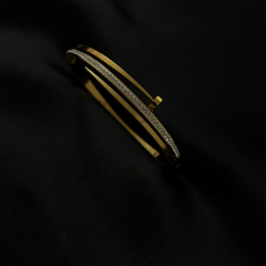 Gold-Zirkon Taşlı Kelepçe Bileklik