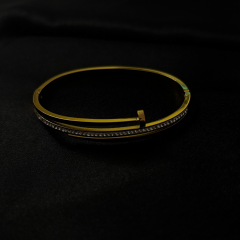 Gold-Zirkon Taşlı Kelepçe Bileklik