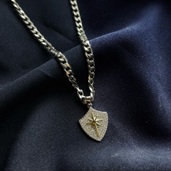 Gold-Arpa Zincirli Kutup Yıldızı Taşlı Kolye