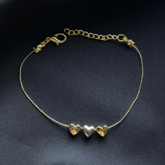 Gold-Minimal 3 Kalp Bileklik