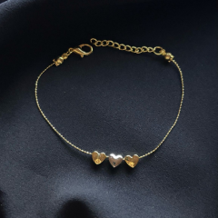 Gold-Minimal 3 Kalp Bileklik