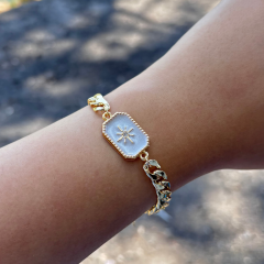 Gold-Kalın Arpa Model Taşlı Kuzey Yıldızı Bileklik