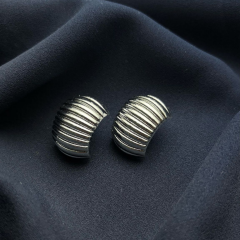 Gümüş-Çizgili Küpe