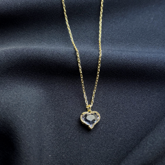 Gold-Şeffaf Kalp Kolye