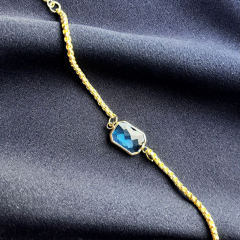 Gold-Yeşil Yakut Taşlı Bileklik