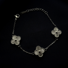 Gümüş-3lü Trend Yonca Bileklik