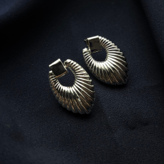 Gümüş-Tasarım Küpe