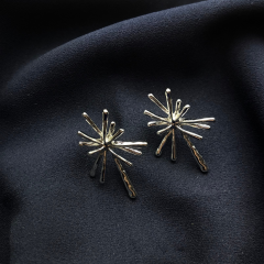 Gümüş-Dera Büyük Küpe