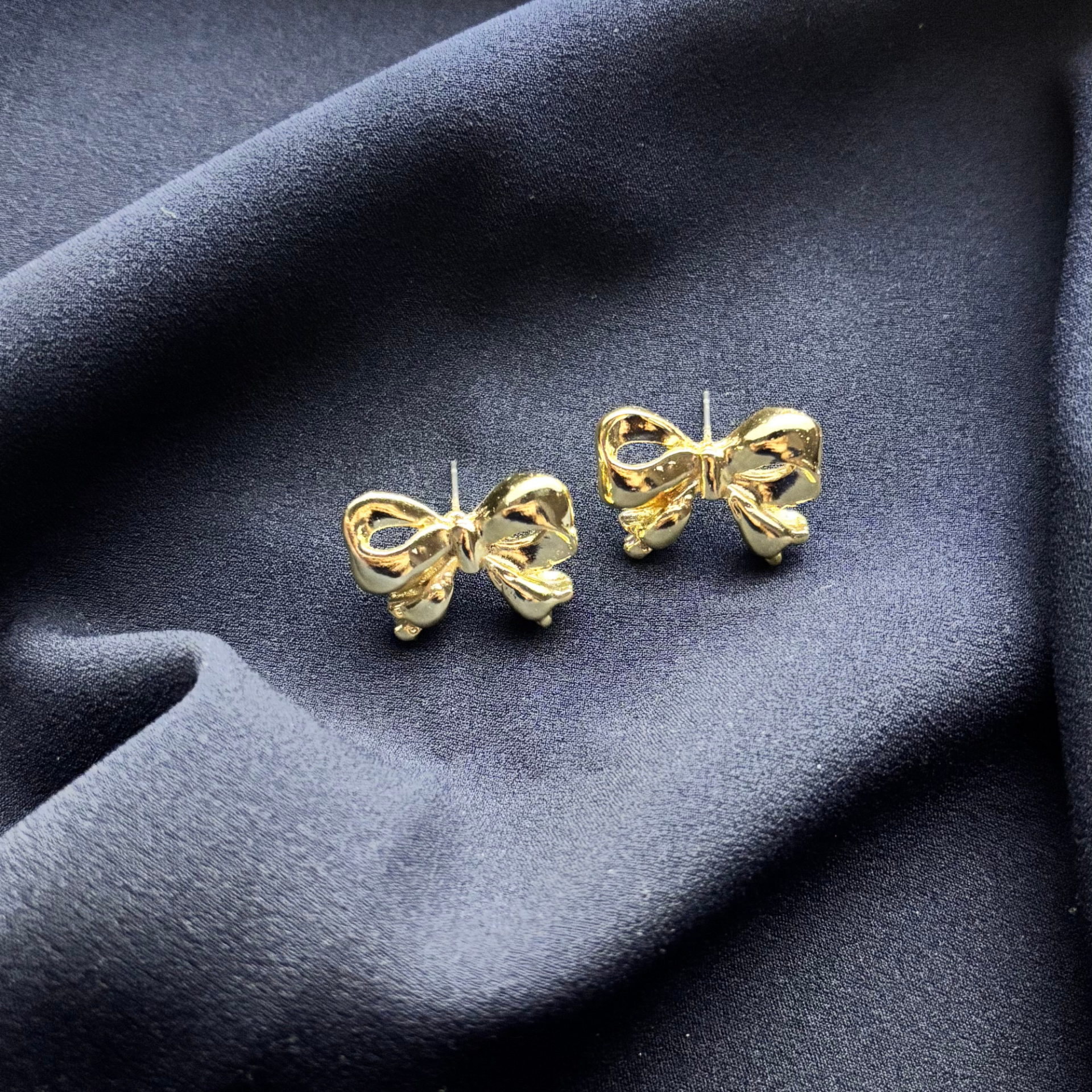 Gold Fiyonk Küpe