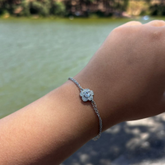 Gümüş-Zirkon Taş Çiçek Bileklik