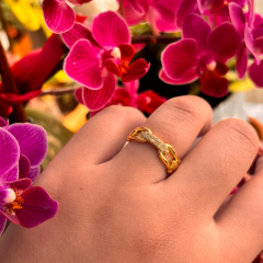 Gold-Ortası Taşlı Ayarlanabilir Yüzük