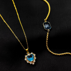 Gold-Mavi Kalp Desenli Taşlı Kolye Bileklik Seti