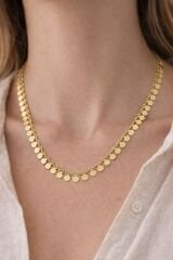 Çelik Pullu Altın Renk Kadın Kolye